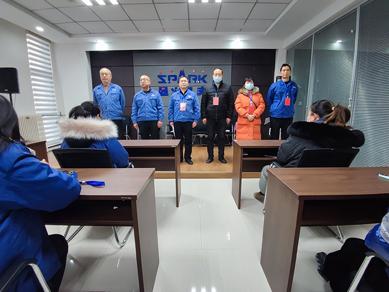 星火機床公司52名選手參加 天水市第五屆職工職業技能運動會