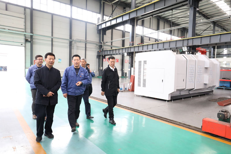 甘肅省天水裝備制造重點企業(yè)智能化改造調(diào)研組來星火機床公司調(diào)研