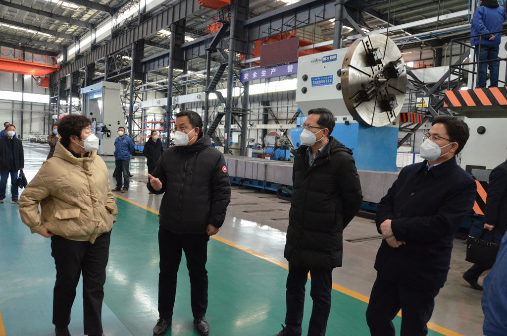 省國投集團領導一行蒞臨星火機床公司調研