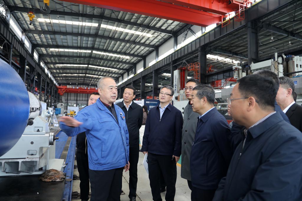 甘肅省工商聯(lián)主席郭奇志一行來星火機床公司調(diào)研